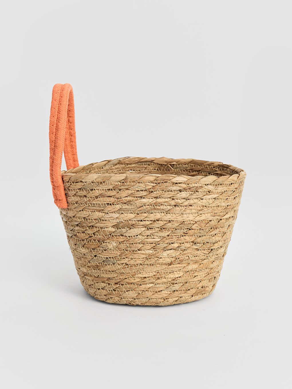 Straw Basket-1