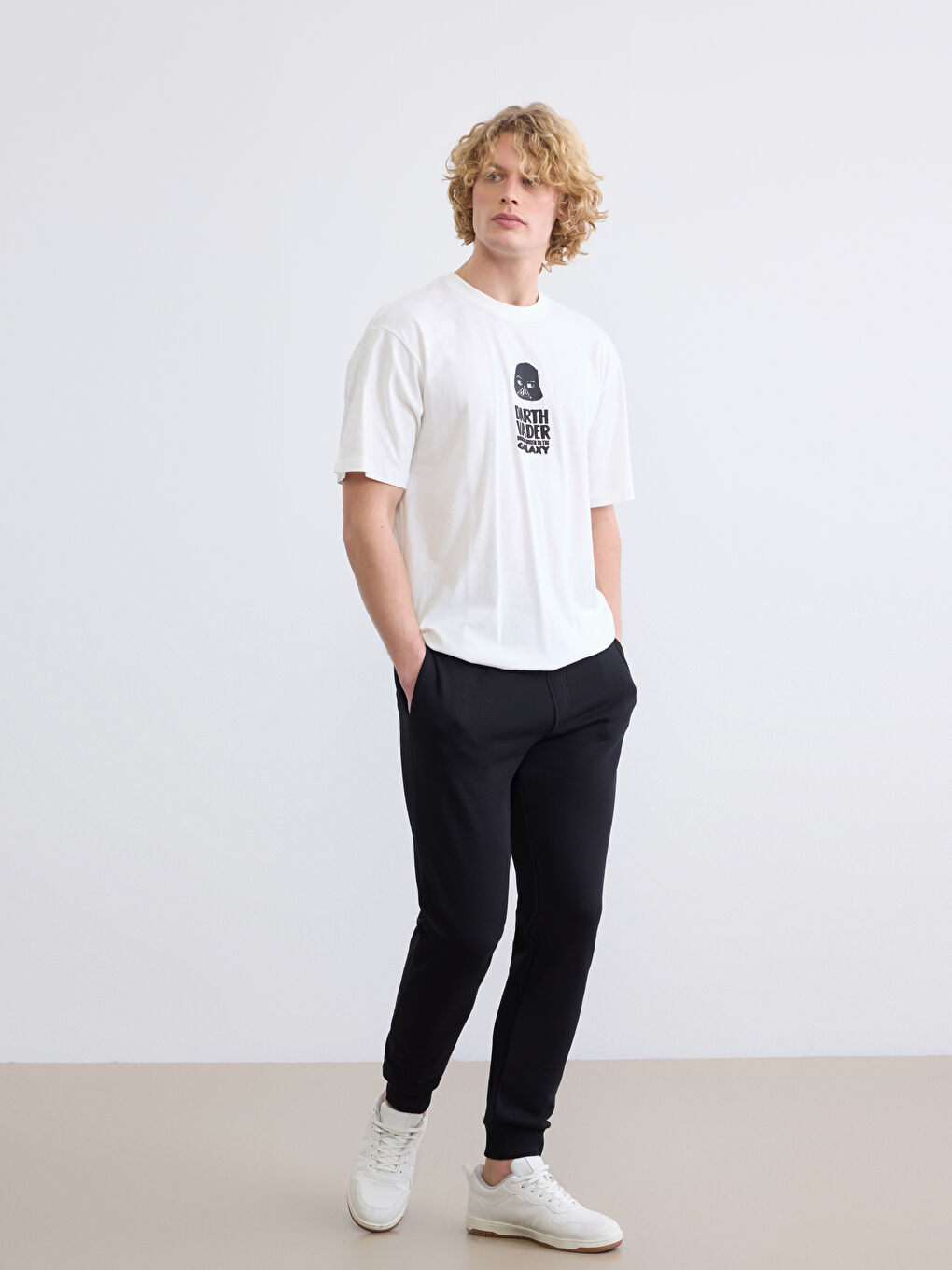 Siyah Standart Kalıp Erkek Jogger Eşofman Altı