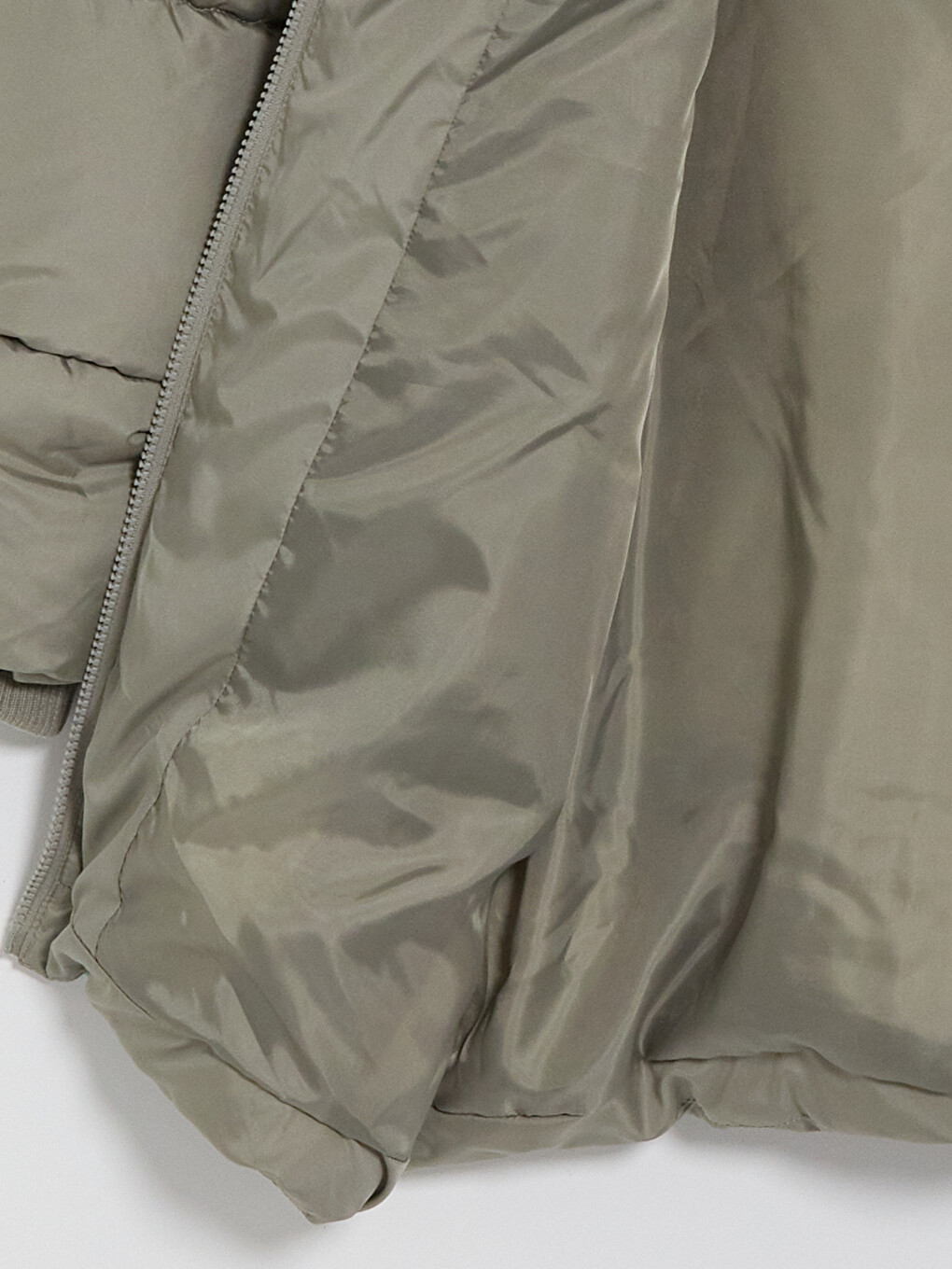 Femër Ngjyre Kaki Pallto Puffer-5