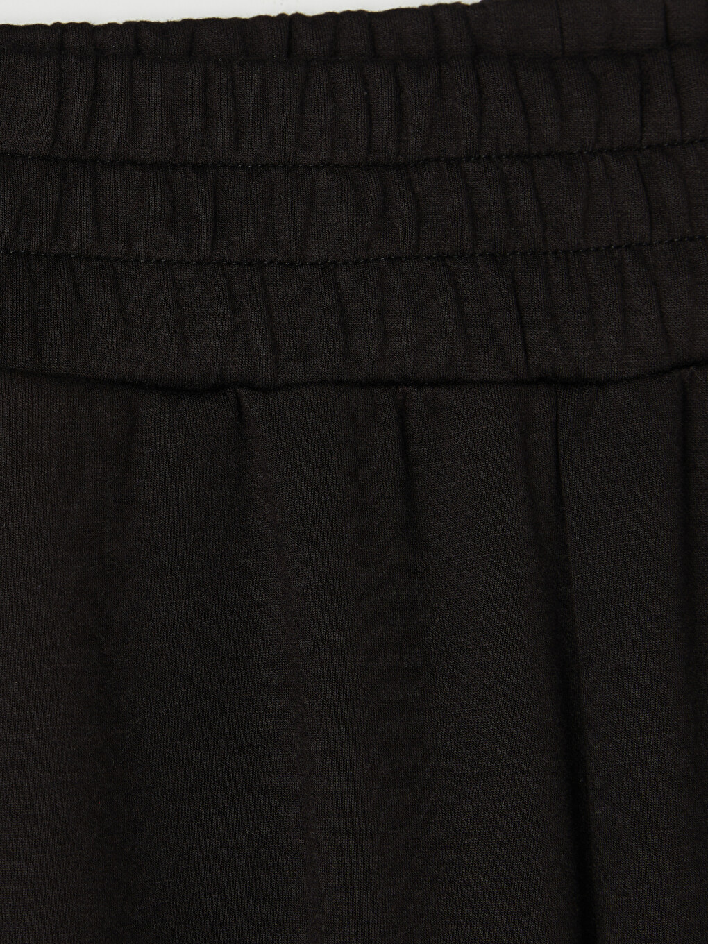 Woman Black Jogger Sweatpants-1
