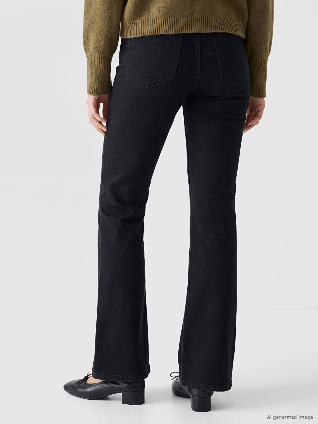 High Waist Flare Fit Women's Jeans-3