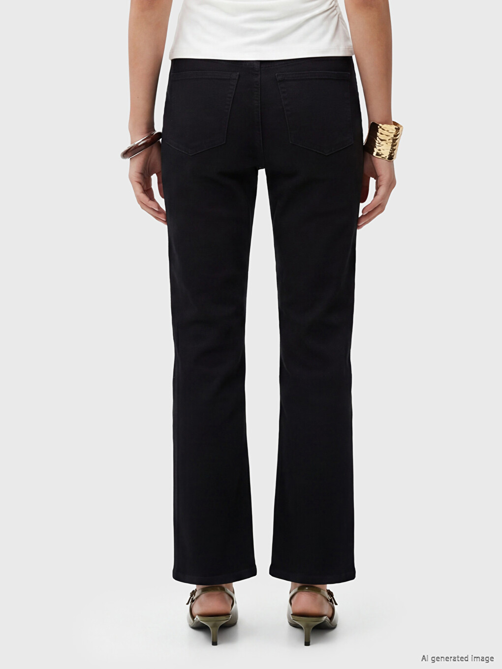 Straight Fit Kadın Jean Pantolon-3