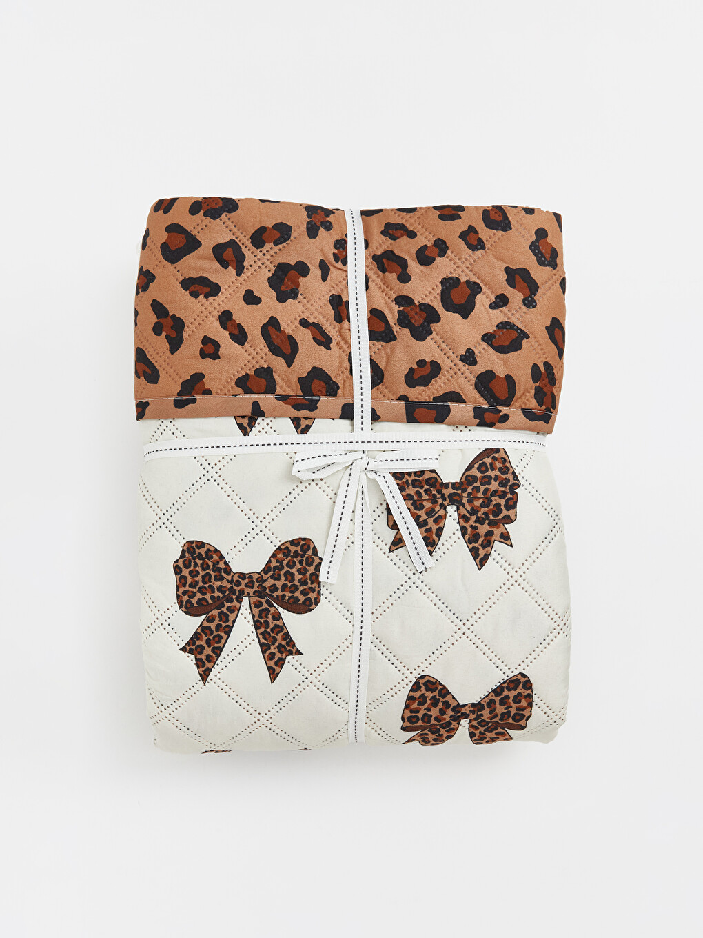 Bow Patterned Double Bedspread-2