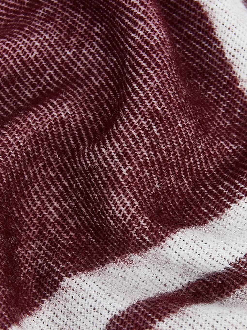 Geometric Patterned Women's Scarf-2
