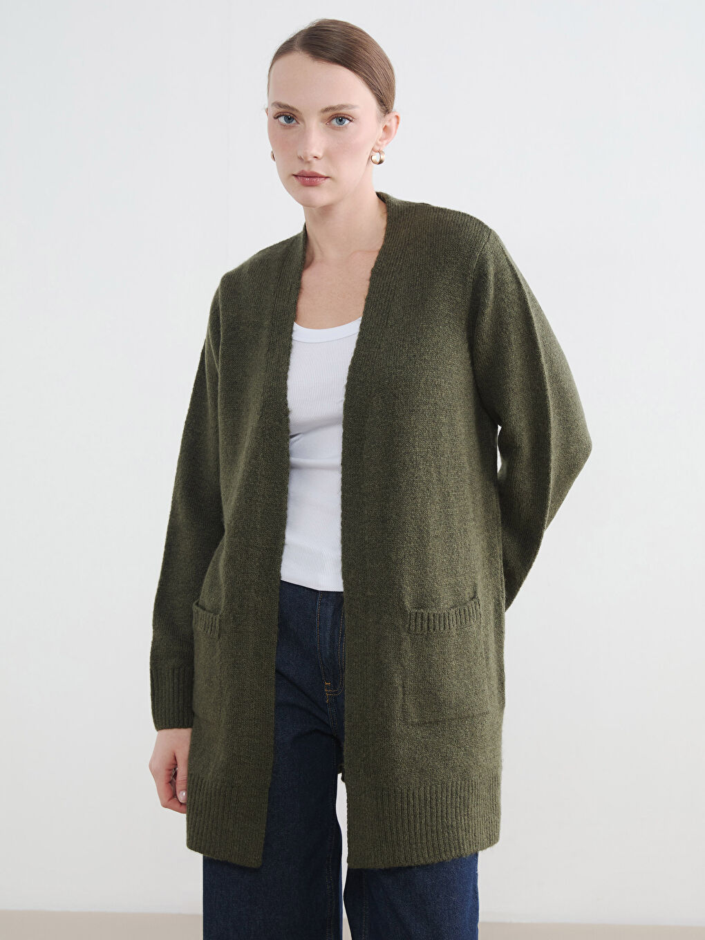 Haki V Yaka Kadın Triko Hırka