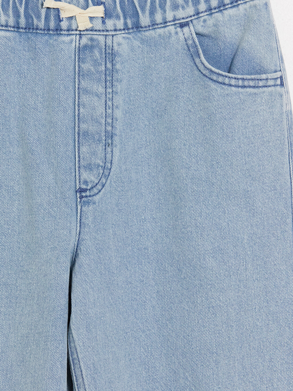 Girl Blue Jeans-2