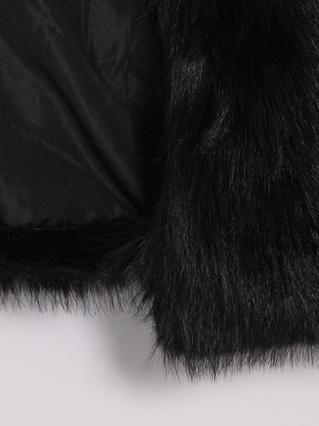 Lapel Collar Women's Fur Coat-2