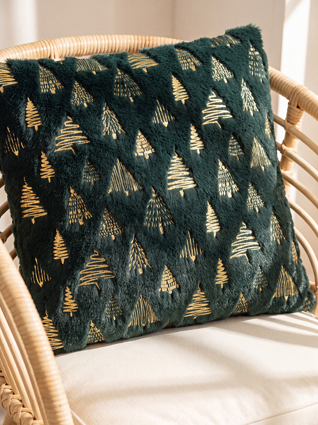 New Year's Themed Embroidered Cushion Case 45x45 Cm