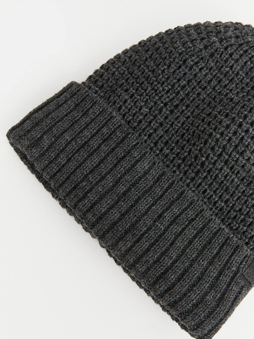 Man Grey Beanie-1