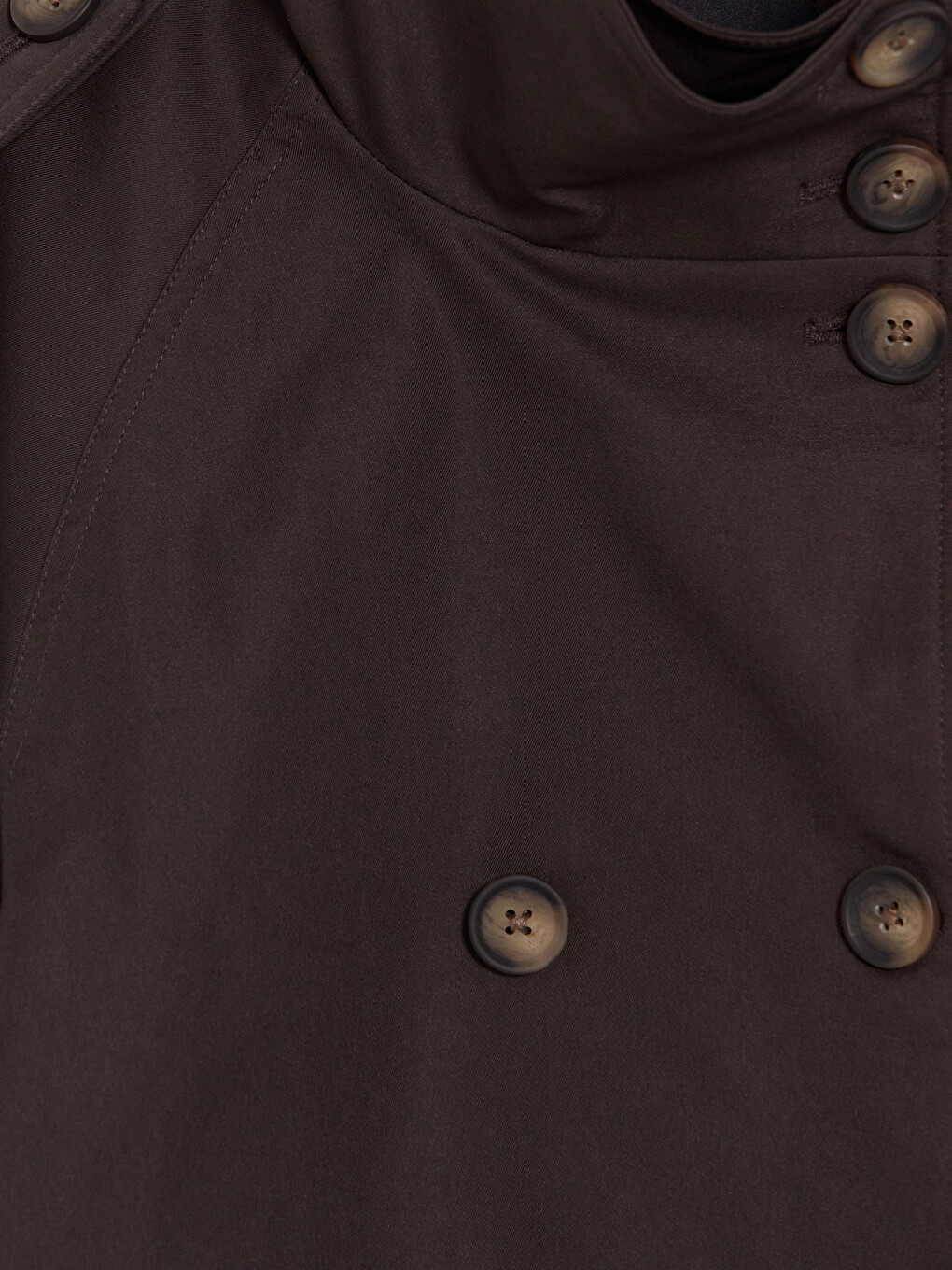 Kahverengi Dik Yaka Kuşaklı Oversize Kadın Trençkot-6