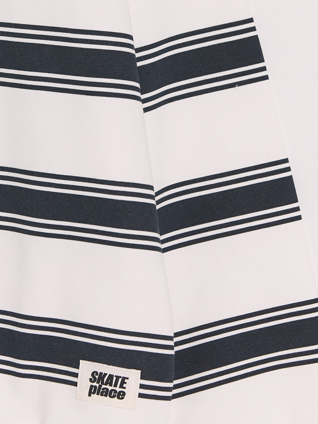 Striped Boys' Thick Sweatshirt-1