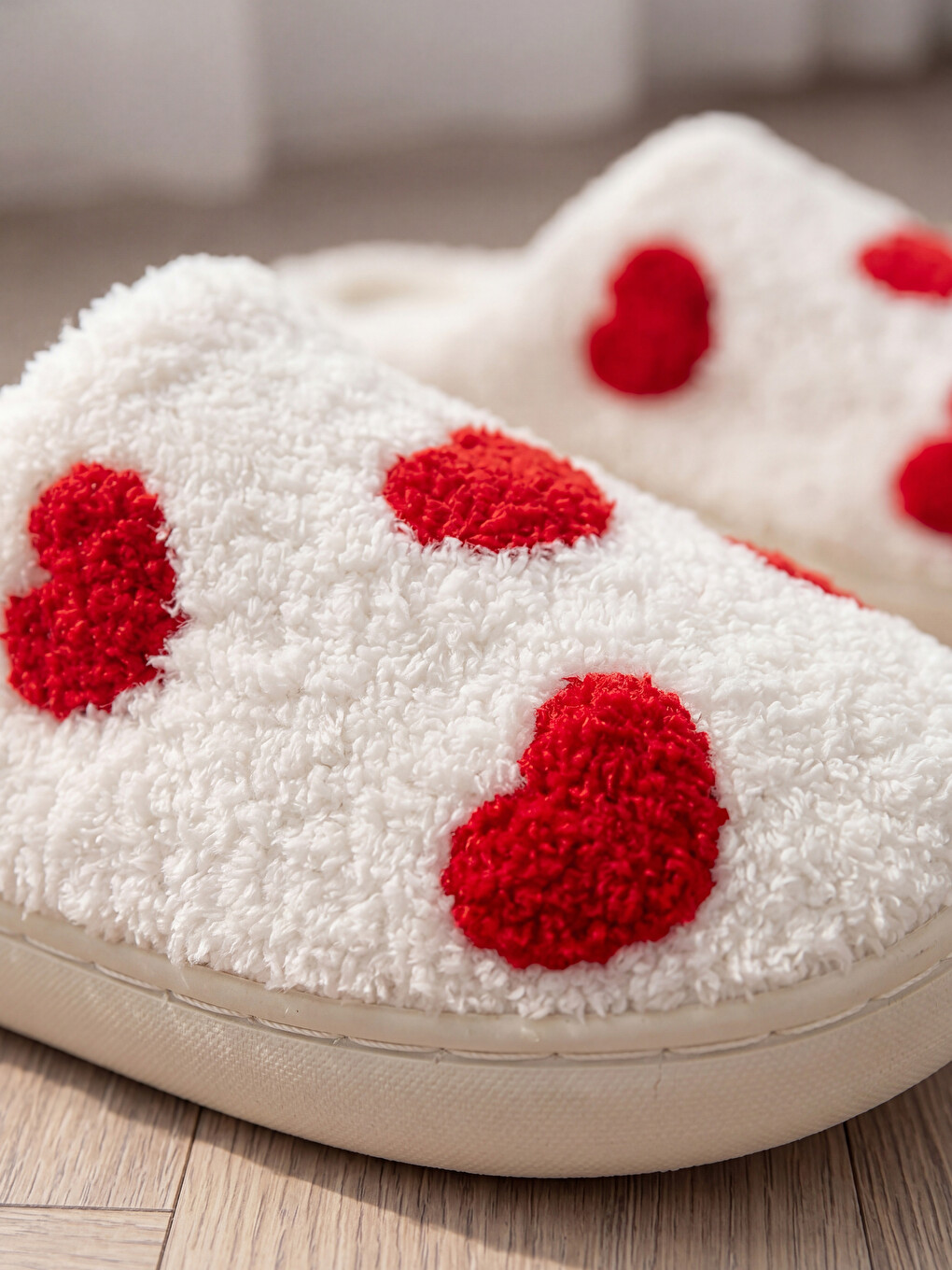 Heart Embroidered Plush Women's Home Slipper-1