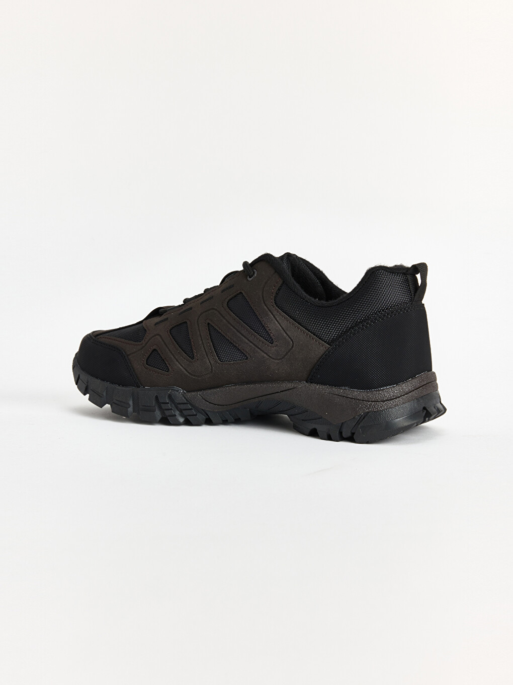 Man Brown Trekking Shoes-2