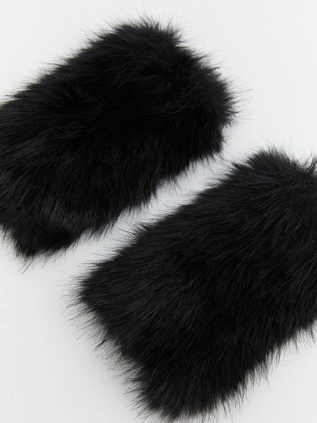 Siyah Suni Kürk Görünümlü Kadın Parmaksız Eldiven-2