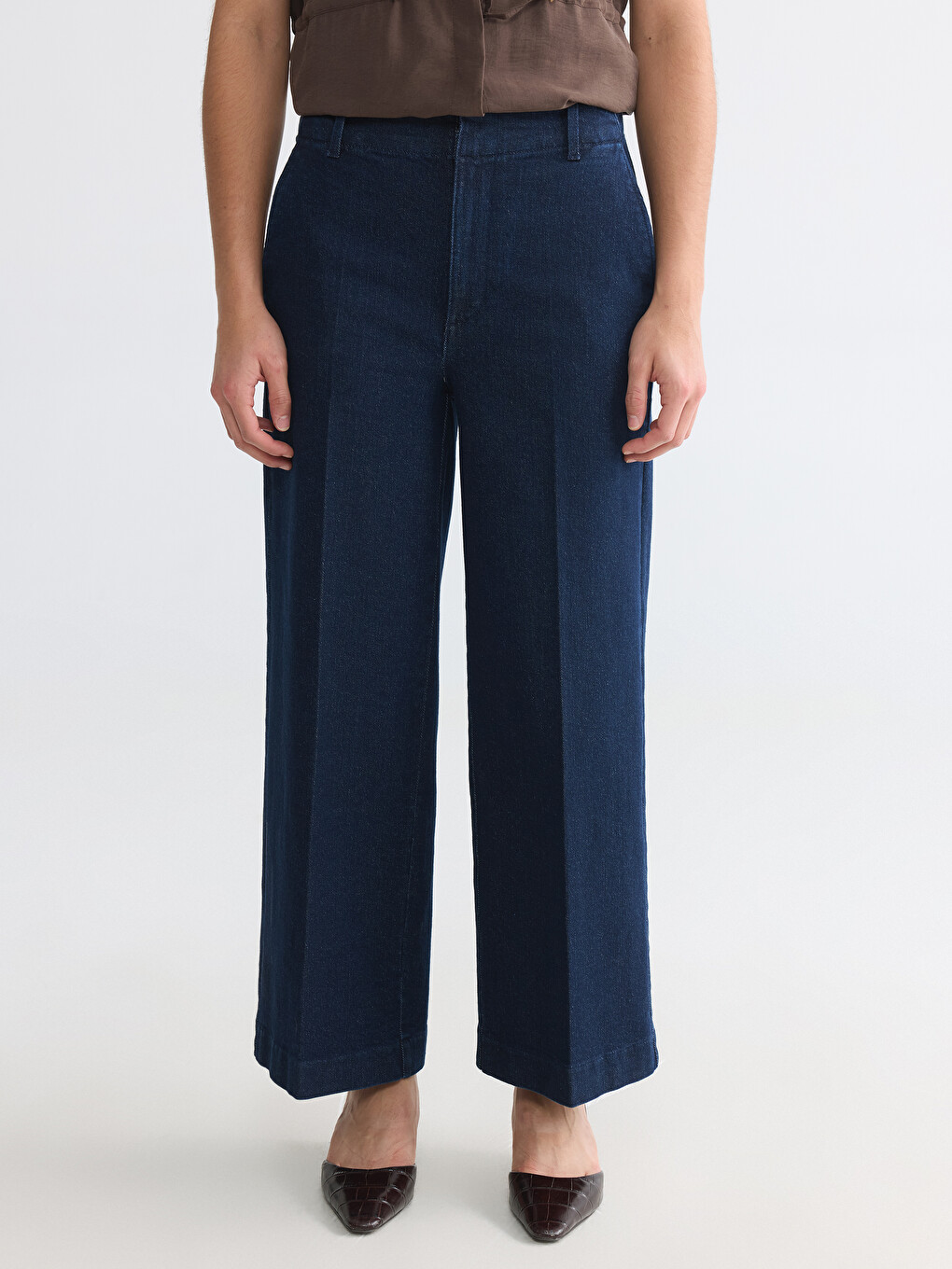 Wideleg Fit Women's Jeans-1