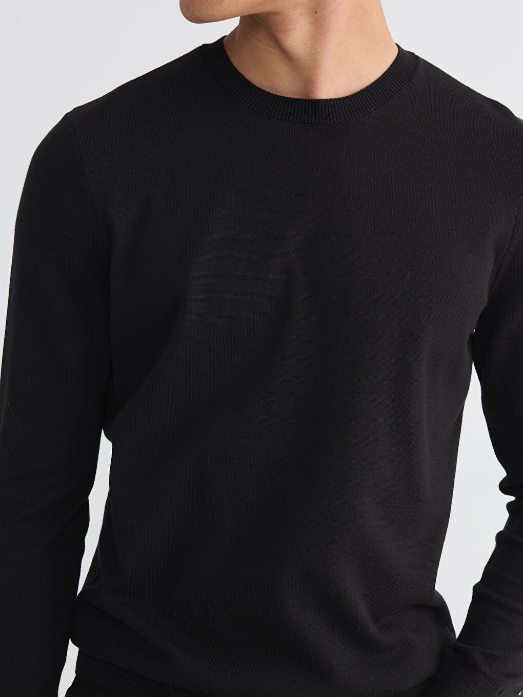 Siyah Bisiklet Yaka Erkek Triko Kazak-2