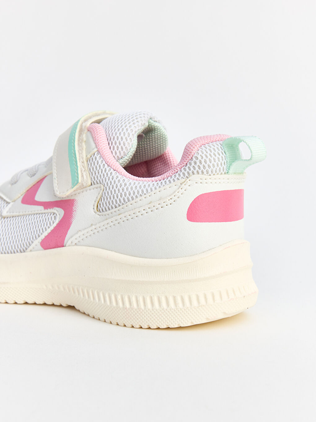 أحذية رياضية-4