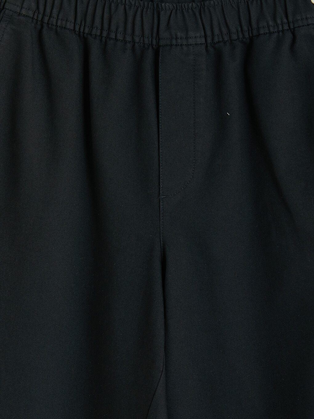 Woman Black Jeans-5