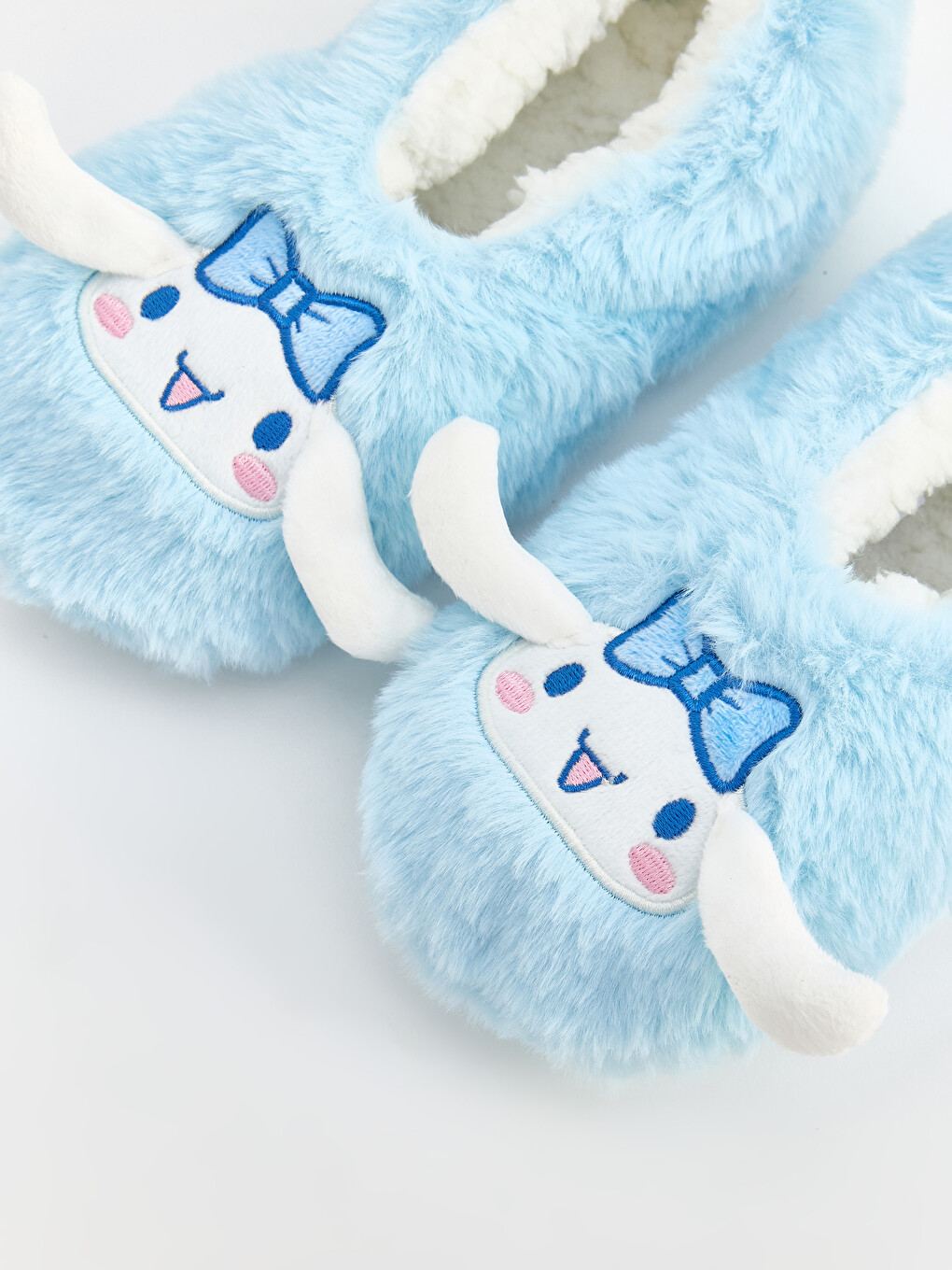 Hello Kitty Licensed Embroidered Non-slip Soled Girls' Home Sock-2