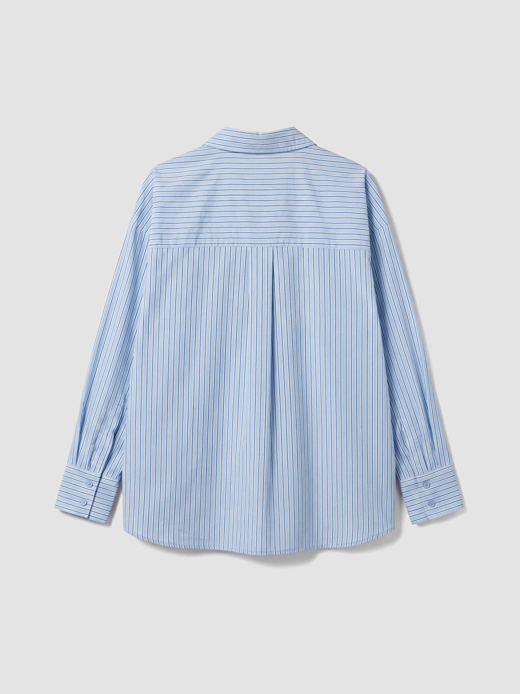 Woman Blue Shirt-5