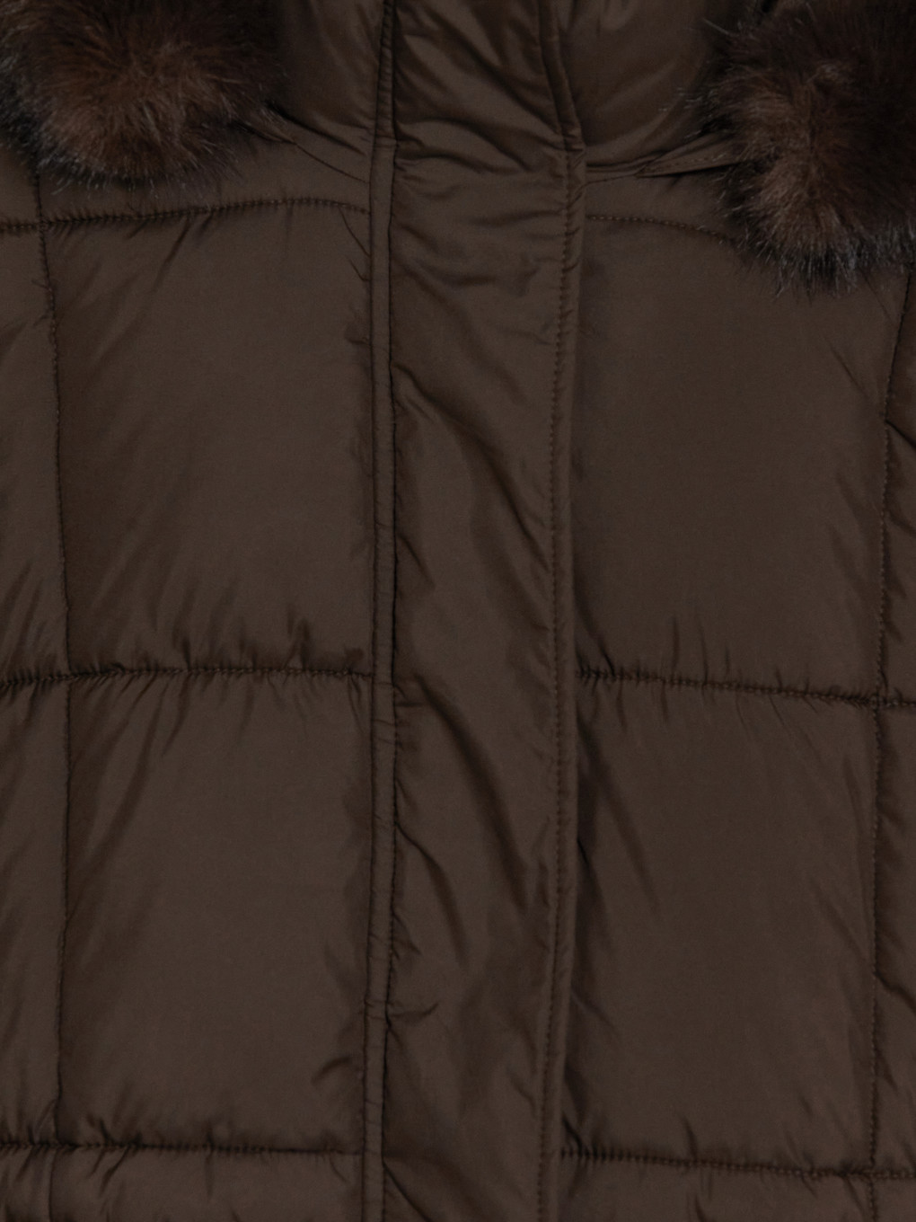 Kahverengi Kürk Kapüşonlu Oversize Kadın Şişme Mont-9
