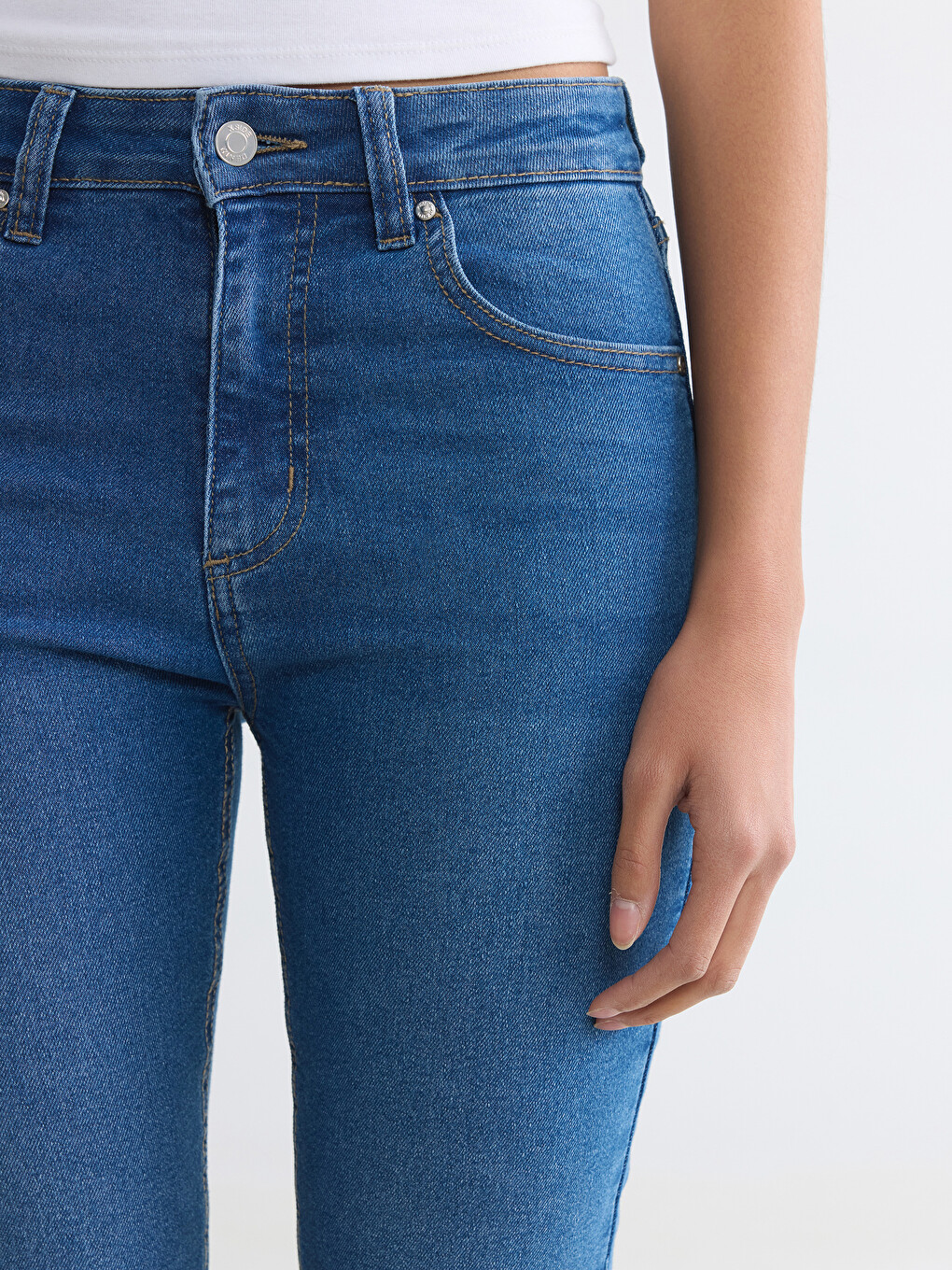 Yüksek Bel Slim Fit Kadın Jean Pantolon-2