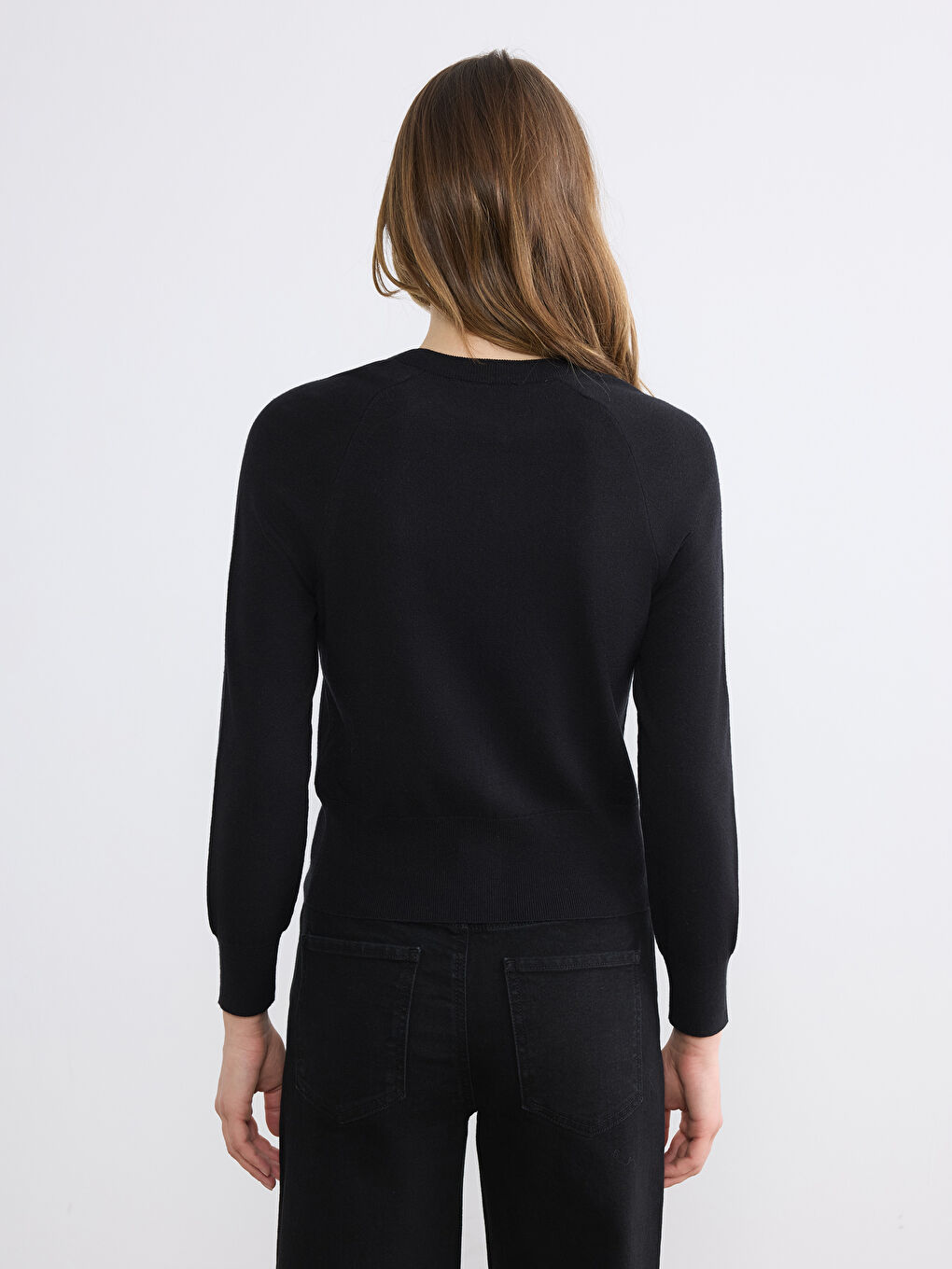 Siyah Bisiklet Yaka Kadın Triko Hırka-3