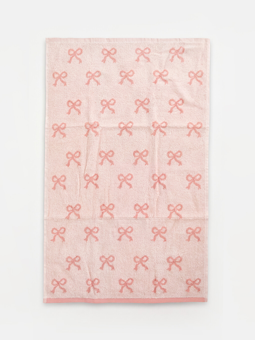 Pembe Fiyonk Desenli Pamuk Dokulu Yüz Havlusu 50x80 Cm-1