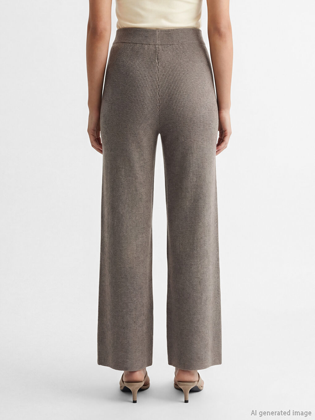 Kahverengi Beli Lastikli Kadın Triko Pantolon-2