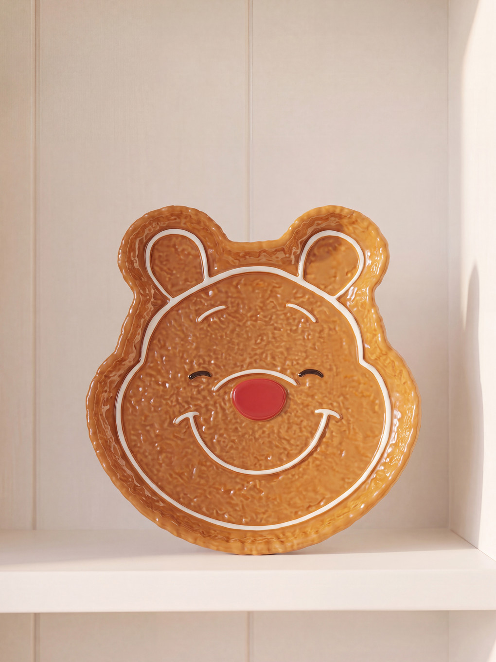 Winnie The Pooh Figured Plate 20 Cm