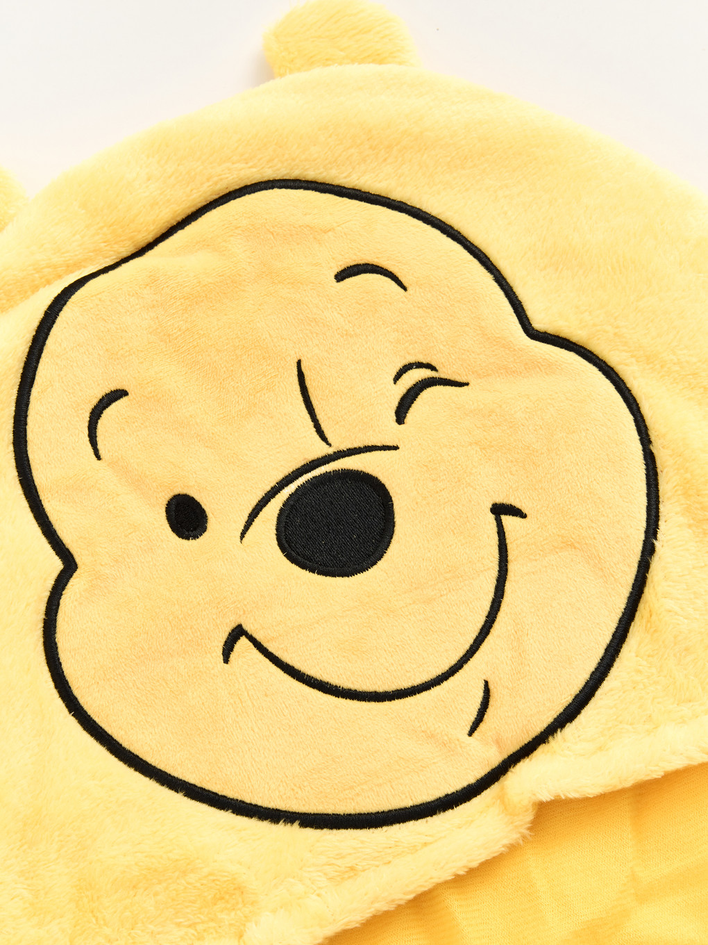 Winnie The Pooh Patterned Child Bath Towel-3