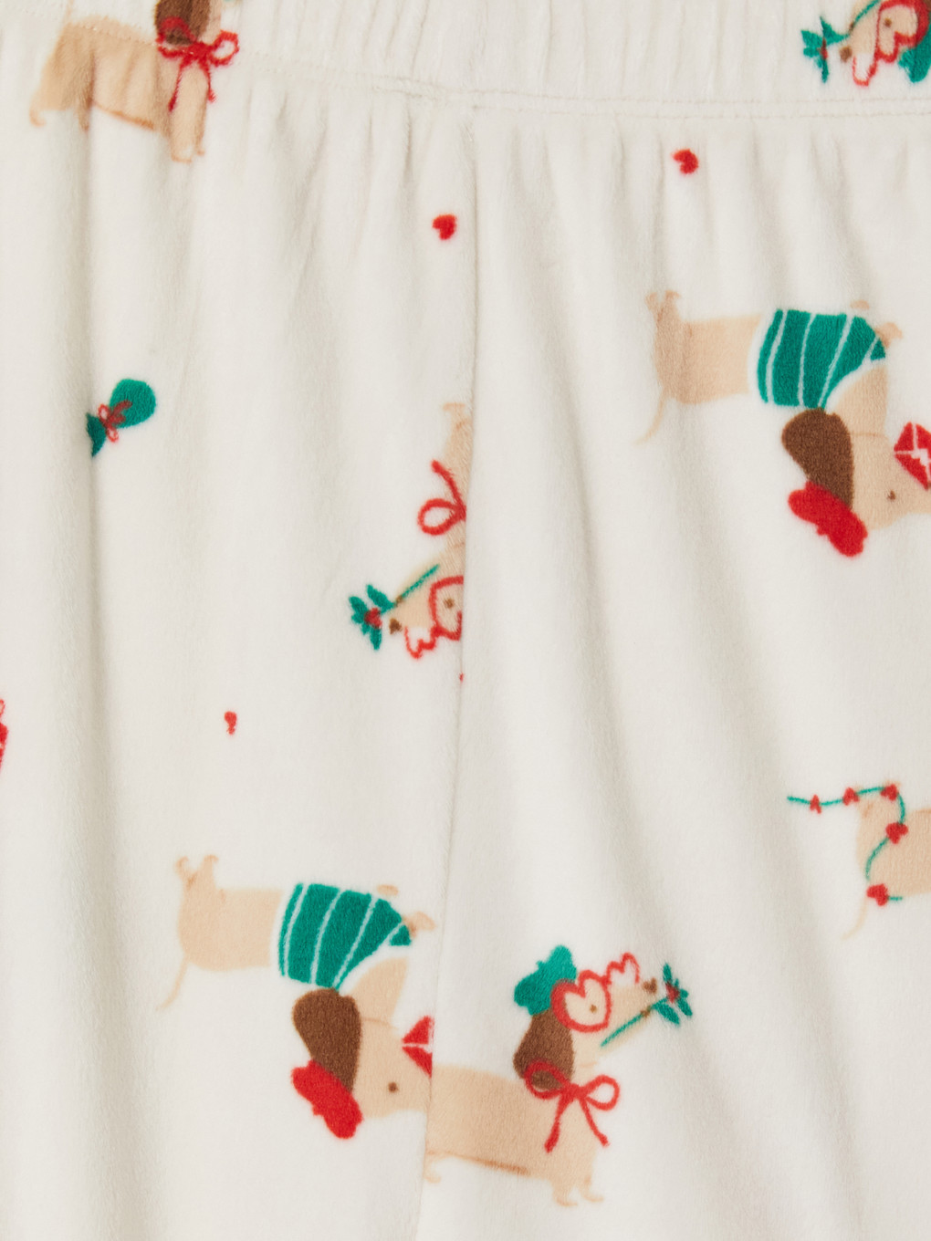 Bej Yılbaşı Temalı Kız Çocuk Kadife Pijama Takım-5