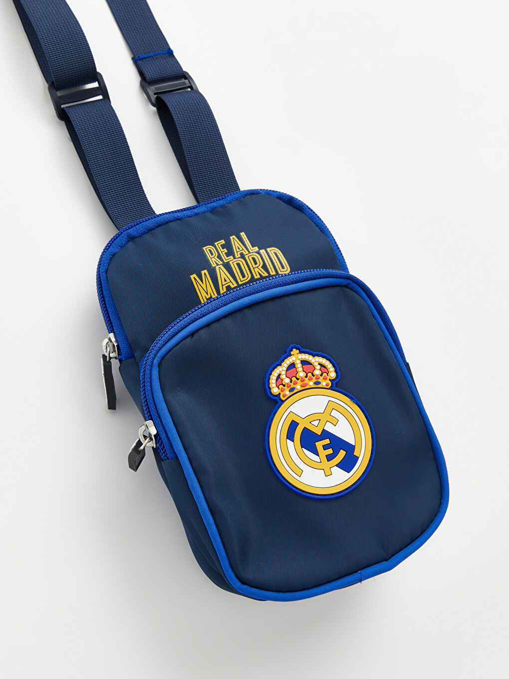 Real Madrid Licensed Boys' Shoulder Bag-2
