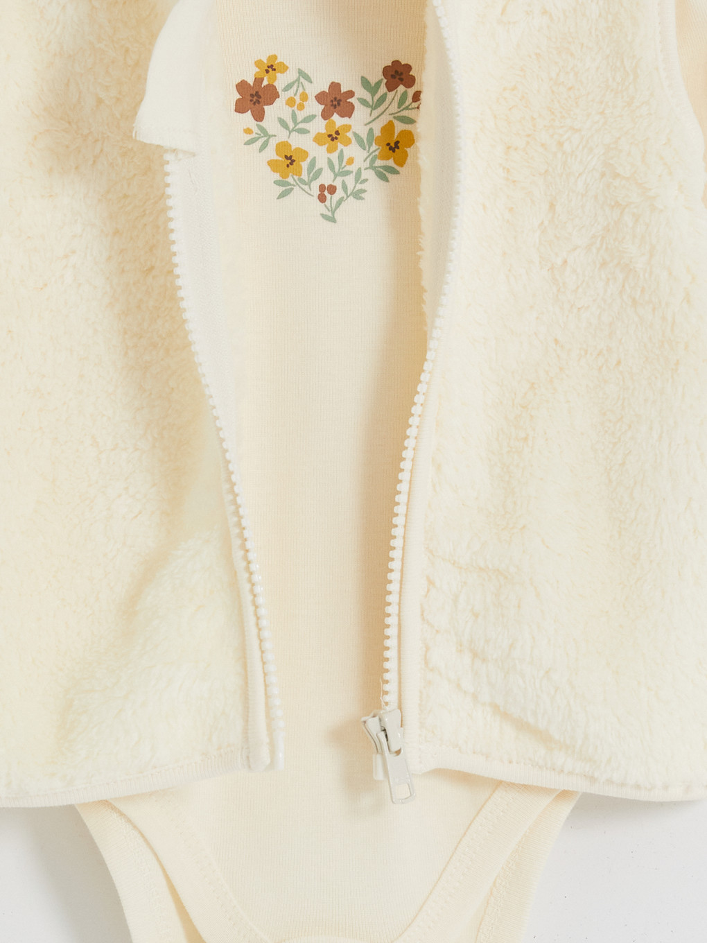 Baby Girl Ecru Set-11