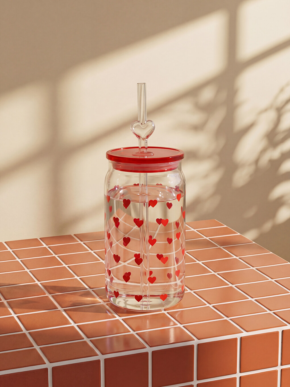 شووشەی شیشەی دڵ نەخشدار بە شیشەی قەڵەمەوە 480 Ml