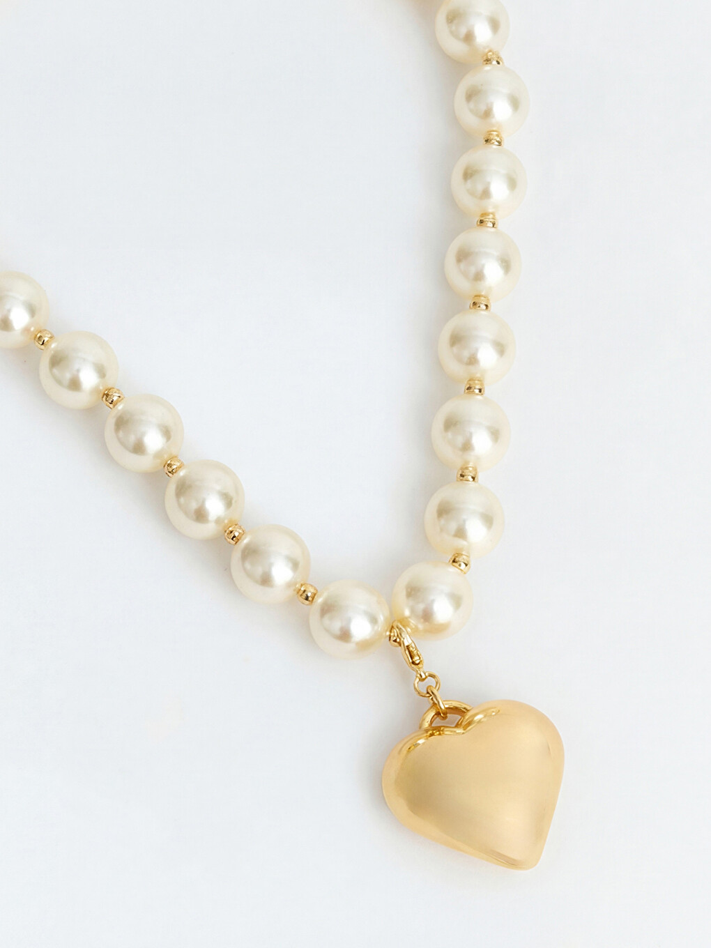 Heart Patterned Women's Necklace-1