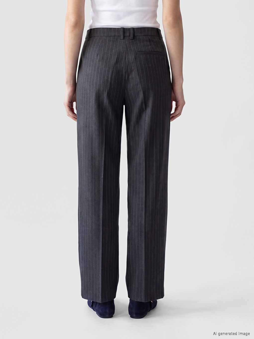 Ženske Prugaste Pantalone Sa Širokim Nogavicama Regular Fit-3