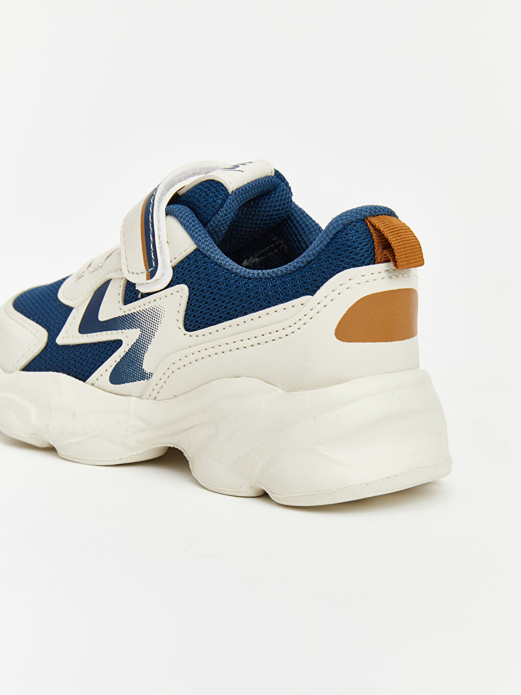 Ekru Kalın Tabanlı Erkek Çocuk Spor Ayakkabı-3