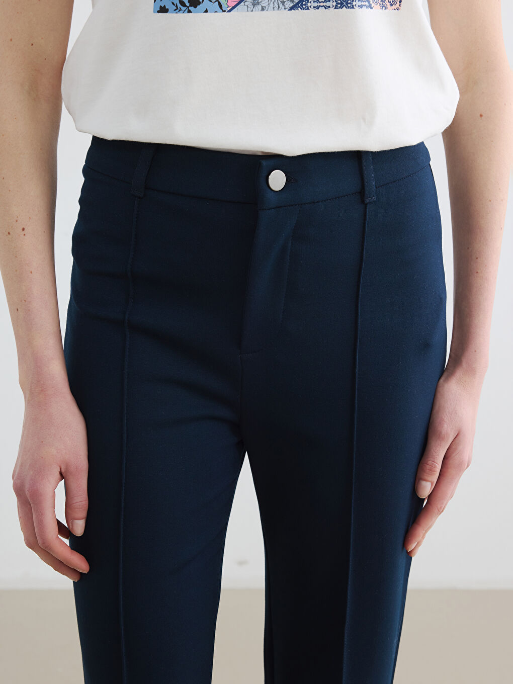 Lacivert Dar Fit İspanyol Paça Kadın Pantolon-2