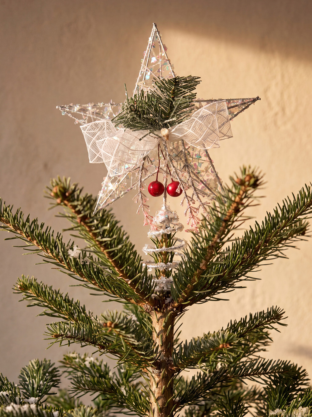 Star Shaped New Year Tree Topper