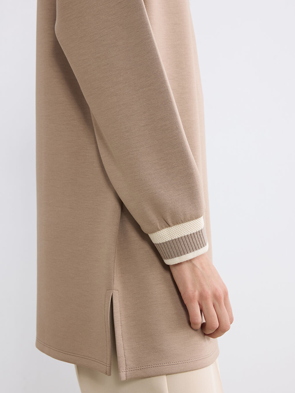 Kahverengi Dik Yaka Soft Touch Kadın Sweatshirt Tunik-2