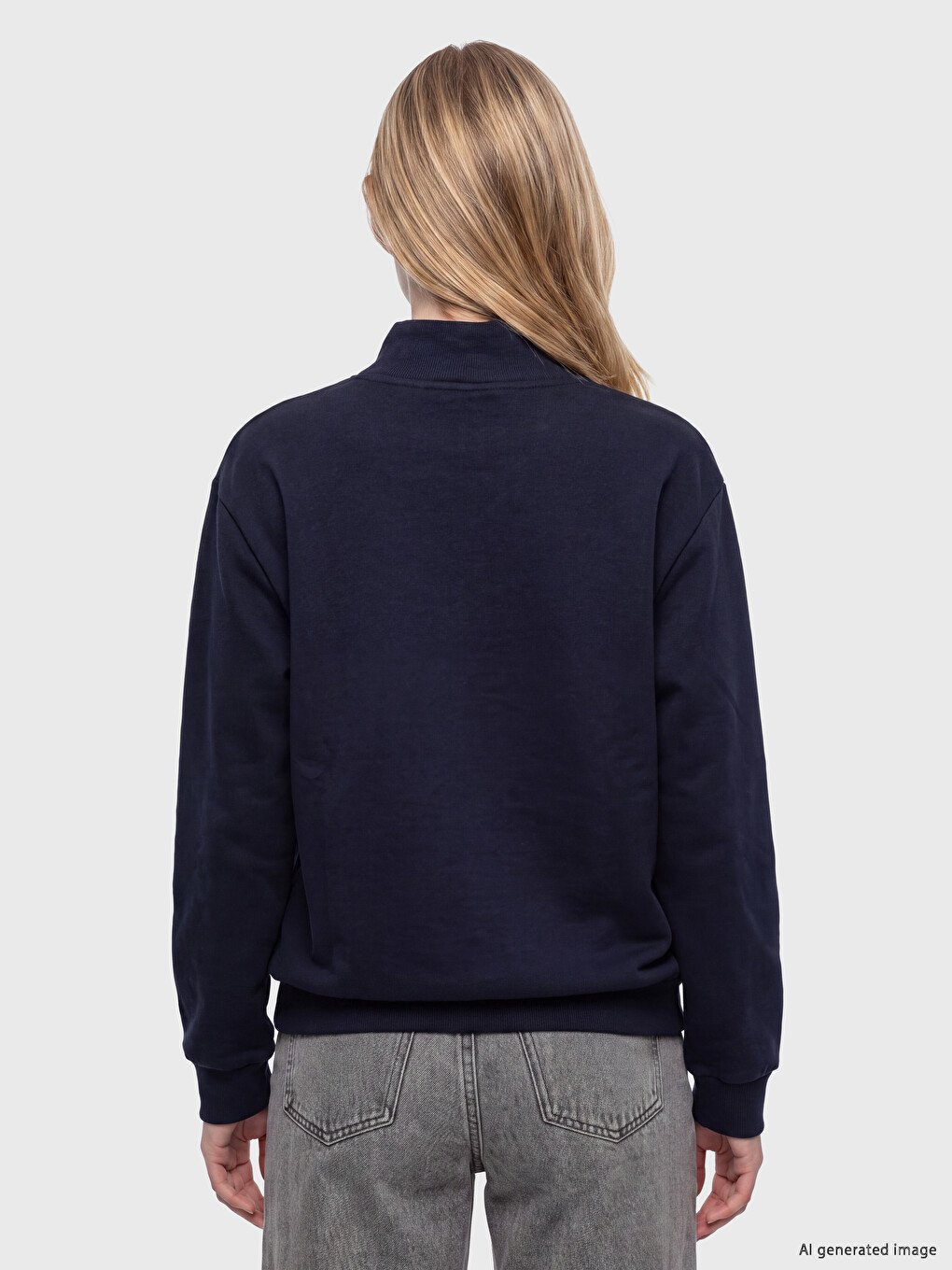 Ženska Debela Oversize Dukserica S Vezenim Stitch Motivom-3