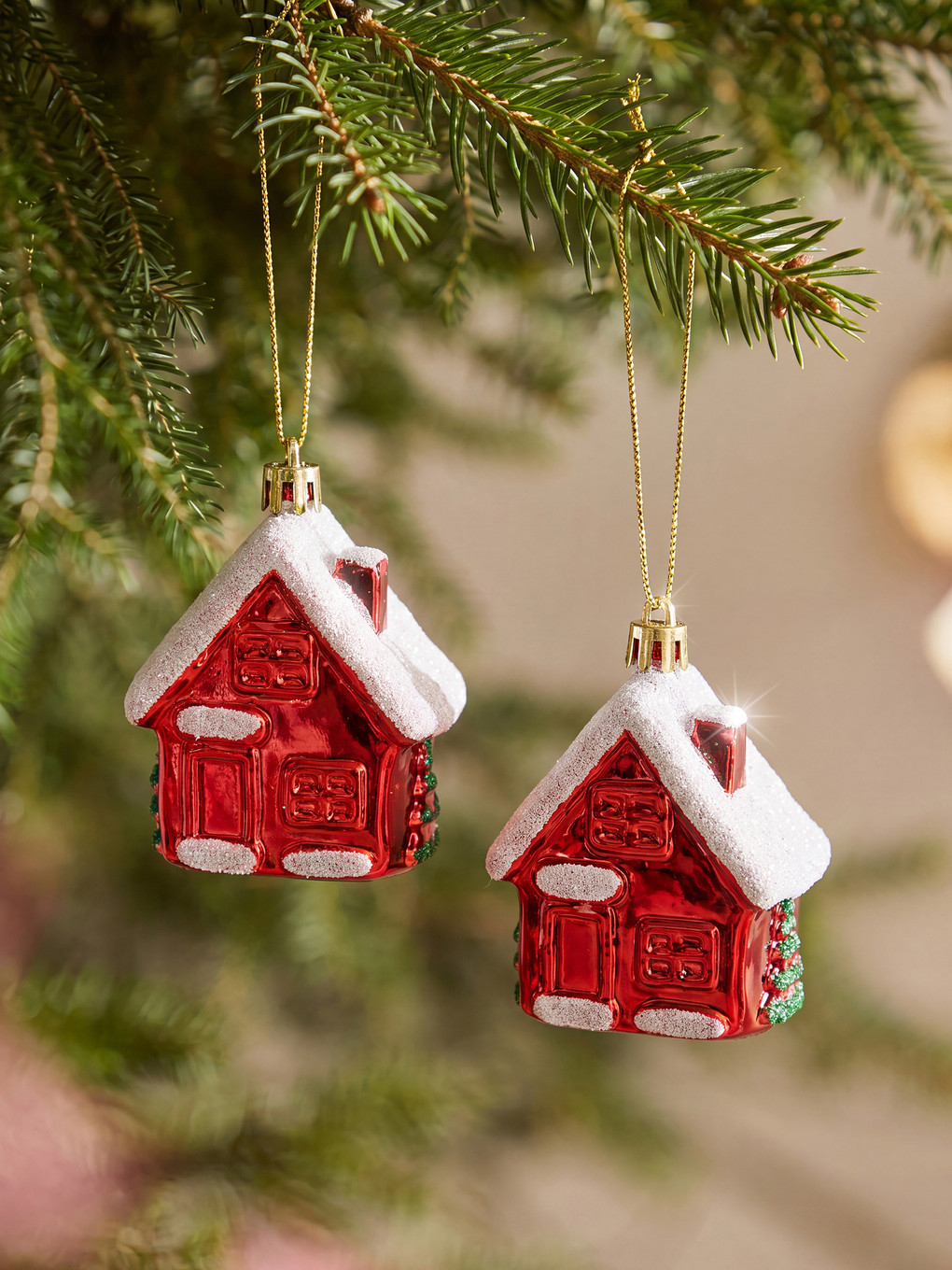2 Pack Red House Figured Hangable New Year Ornament