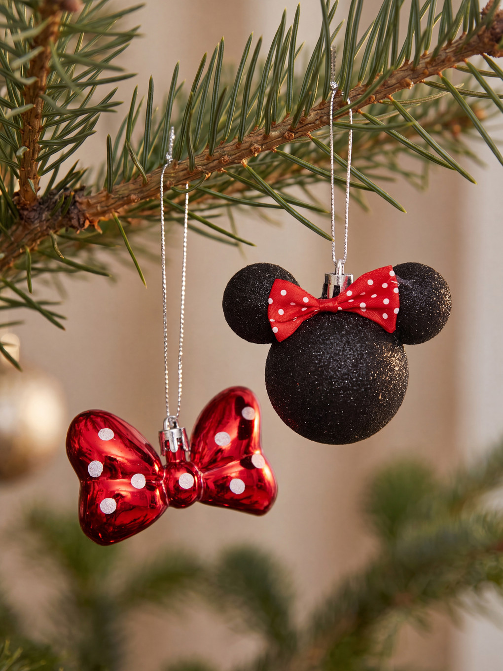 2 Pack Mickey Mouse Bow Hangable New Year Ornament