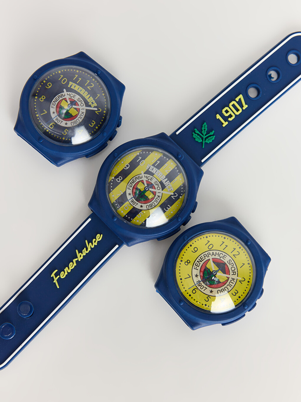 Fenerbahçe Baskılı Erkek Çocuk Saat Silgi-2