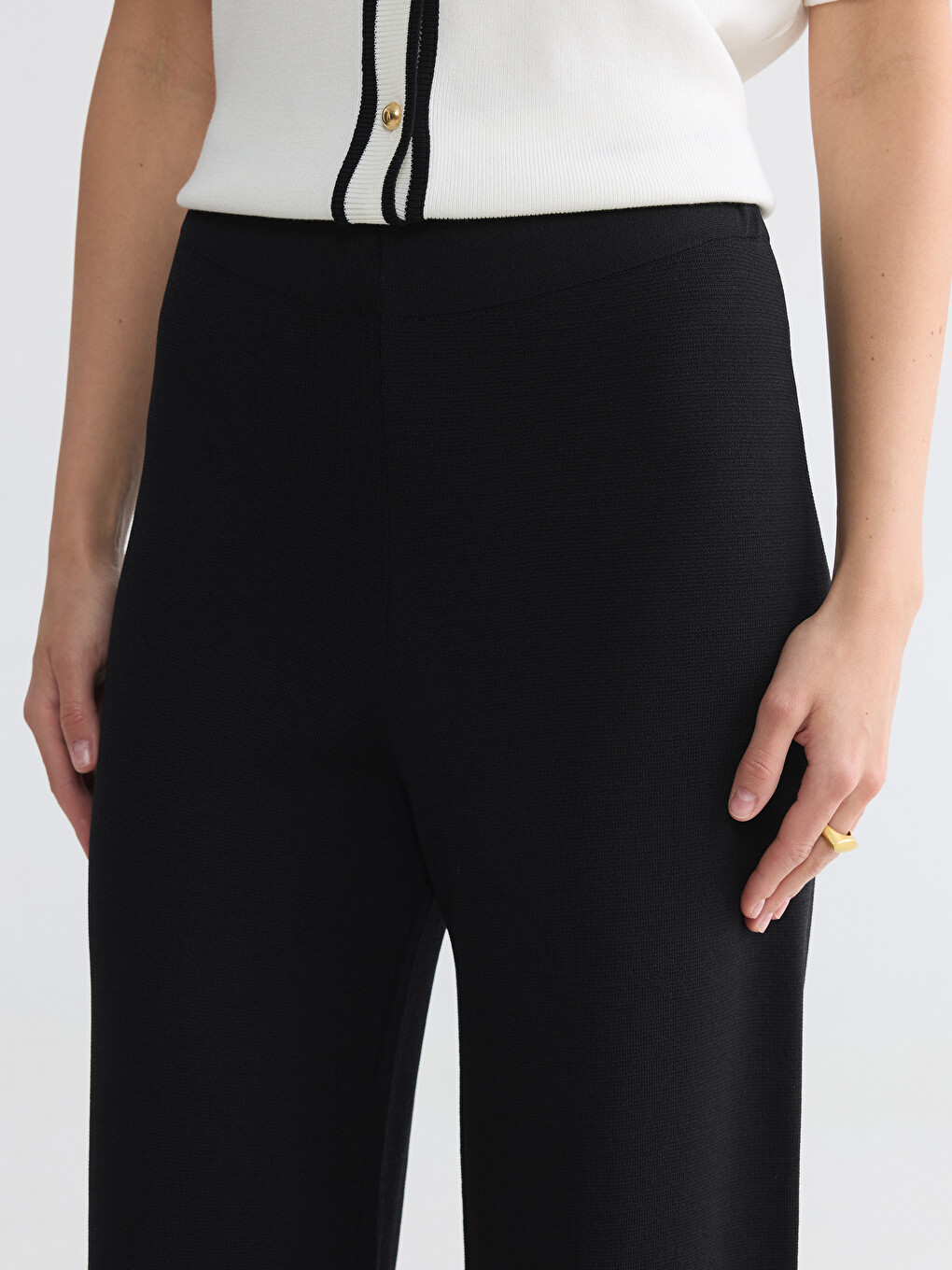 Siyah Beli Lastikli Kadın Triko Pantolon-2