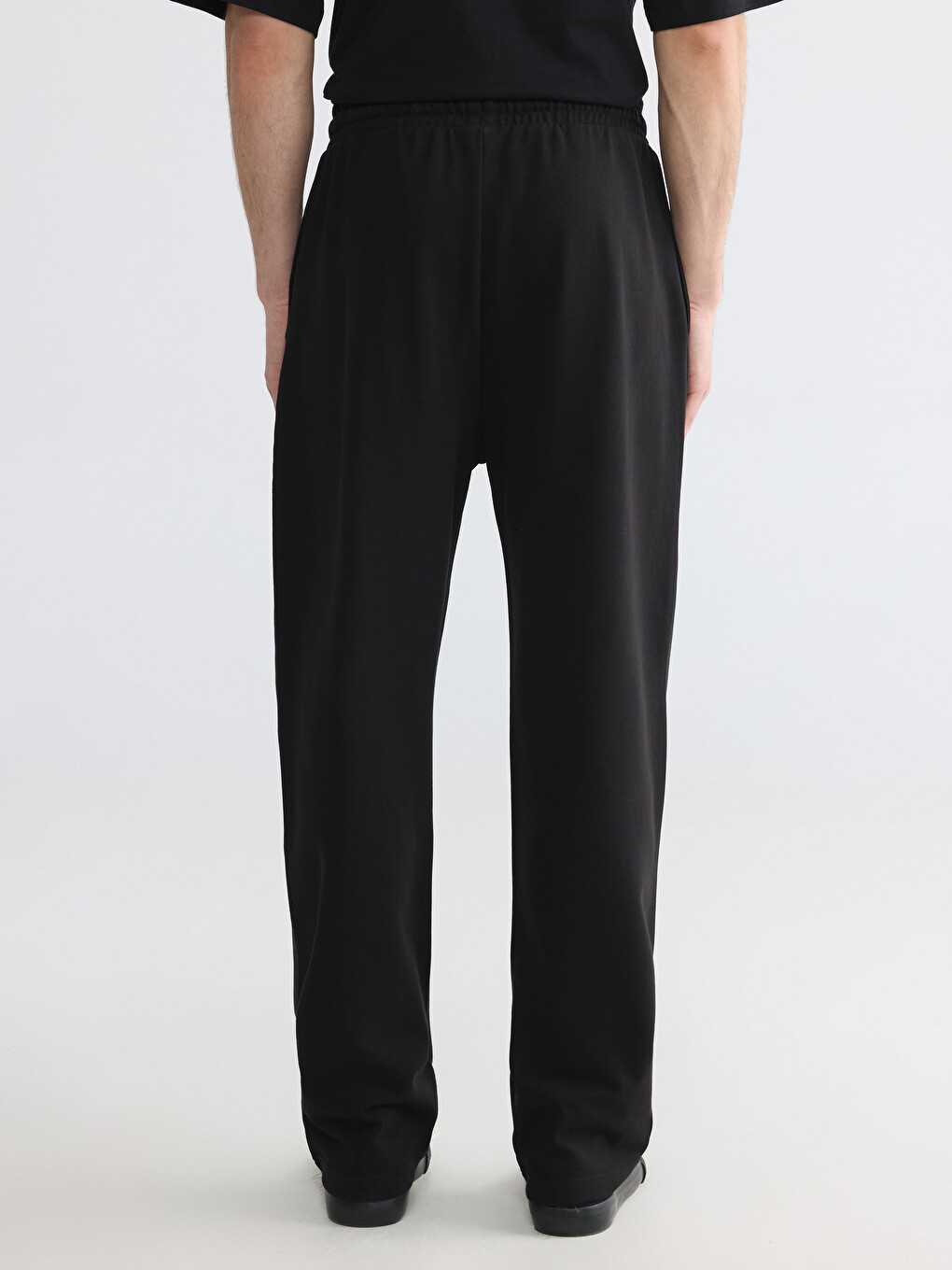 Relaxed Fit Men's Sweatpants-3