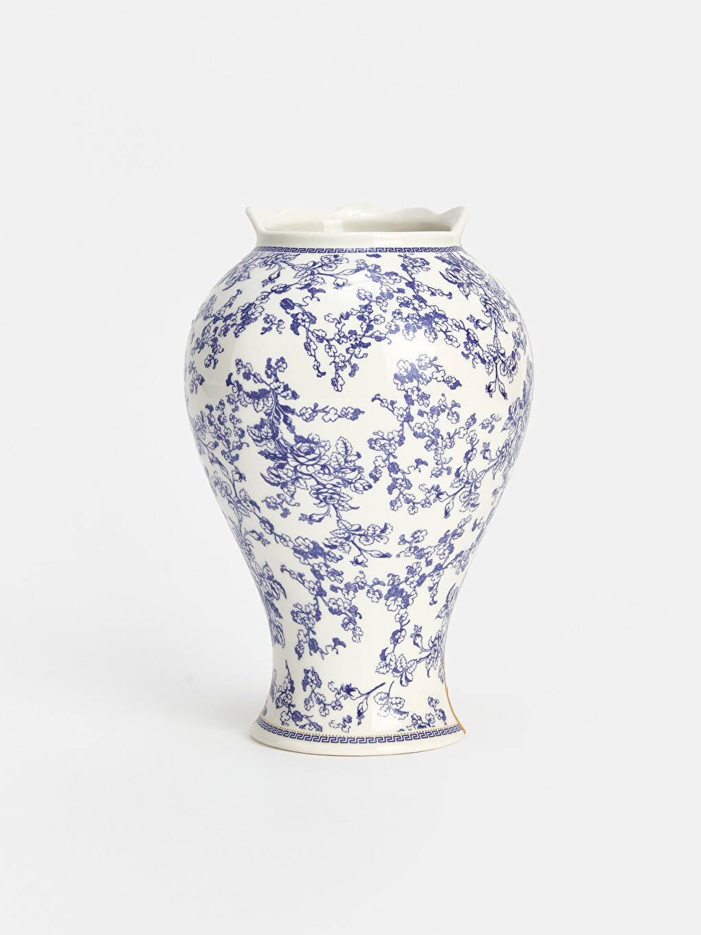 Ruffled Flower Patterned Vase-1