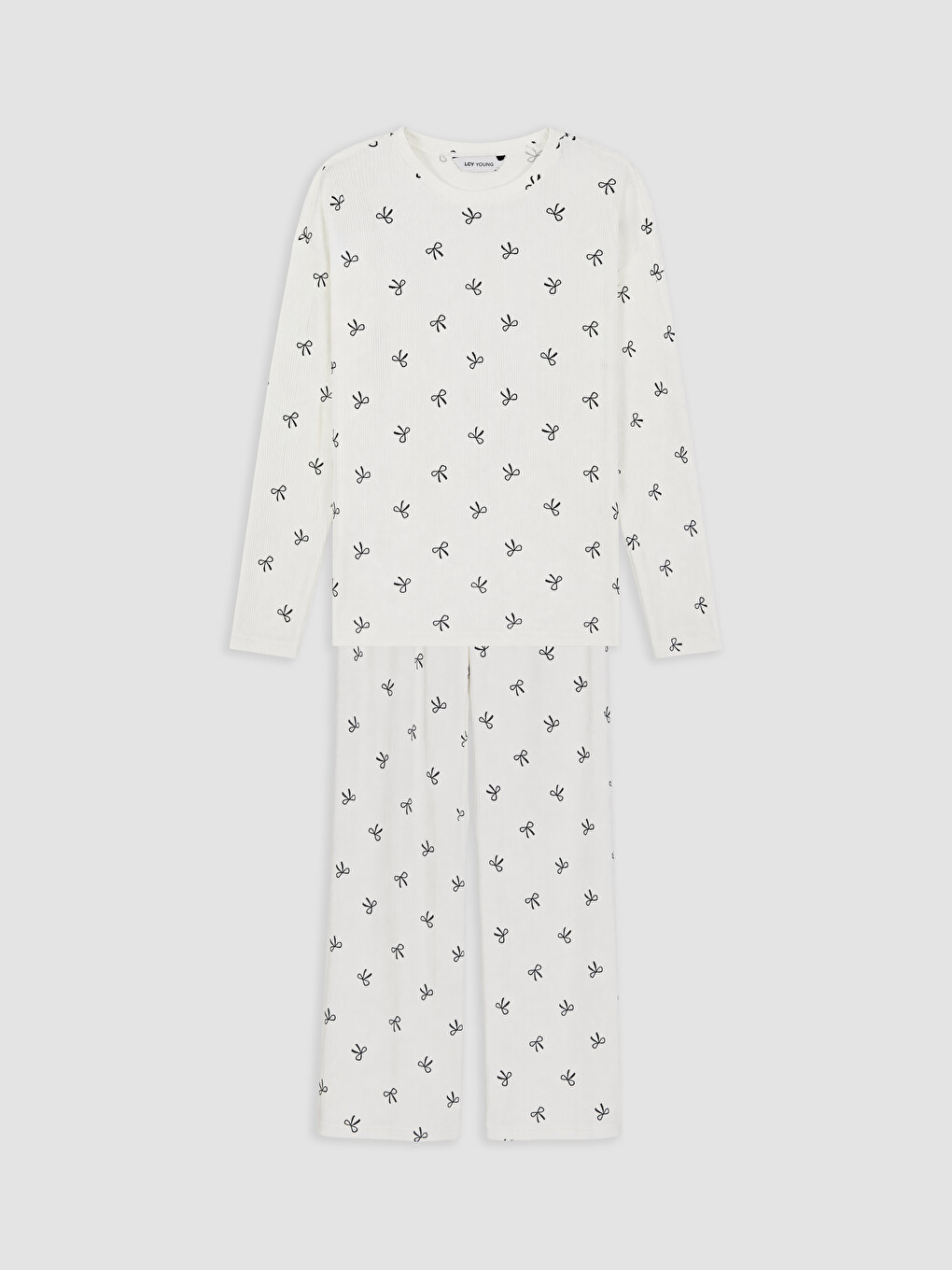 Beyaz Fiyonk Baskılı Kadın Kadife Pijama Takımı-4