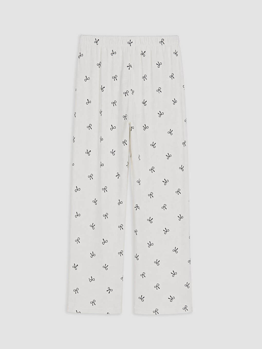 Beyaz Fiyonk Baskılı Kadın Kadife Pijama Takımı-8